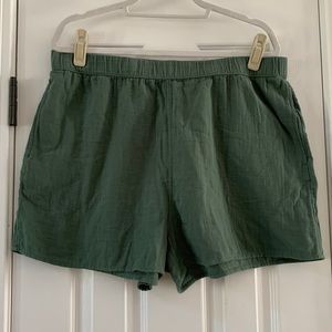 Universal Thread Army Green Cotton Shorts, Size XL